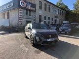 a car that is parked in front of a building