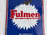 une vieille enseigne bleue et blanche sur laquelle est inscrit le mot « fumen »