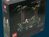 a box with a lego star wars set inside of it