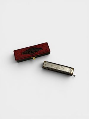 HOHNER harmonica Super Chromatica dans son étui d’origine L.