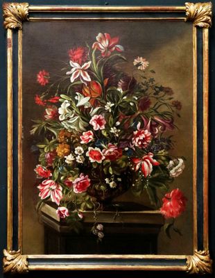 peinture d'un vase de fleurs sur une table dans un cadre doré