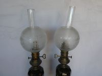 Paire de lampes à pétrole en verre doré à pans à décor de pa… (photo 4)