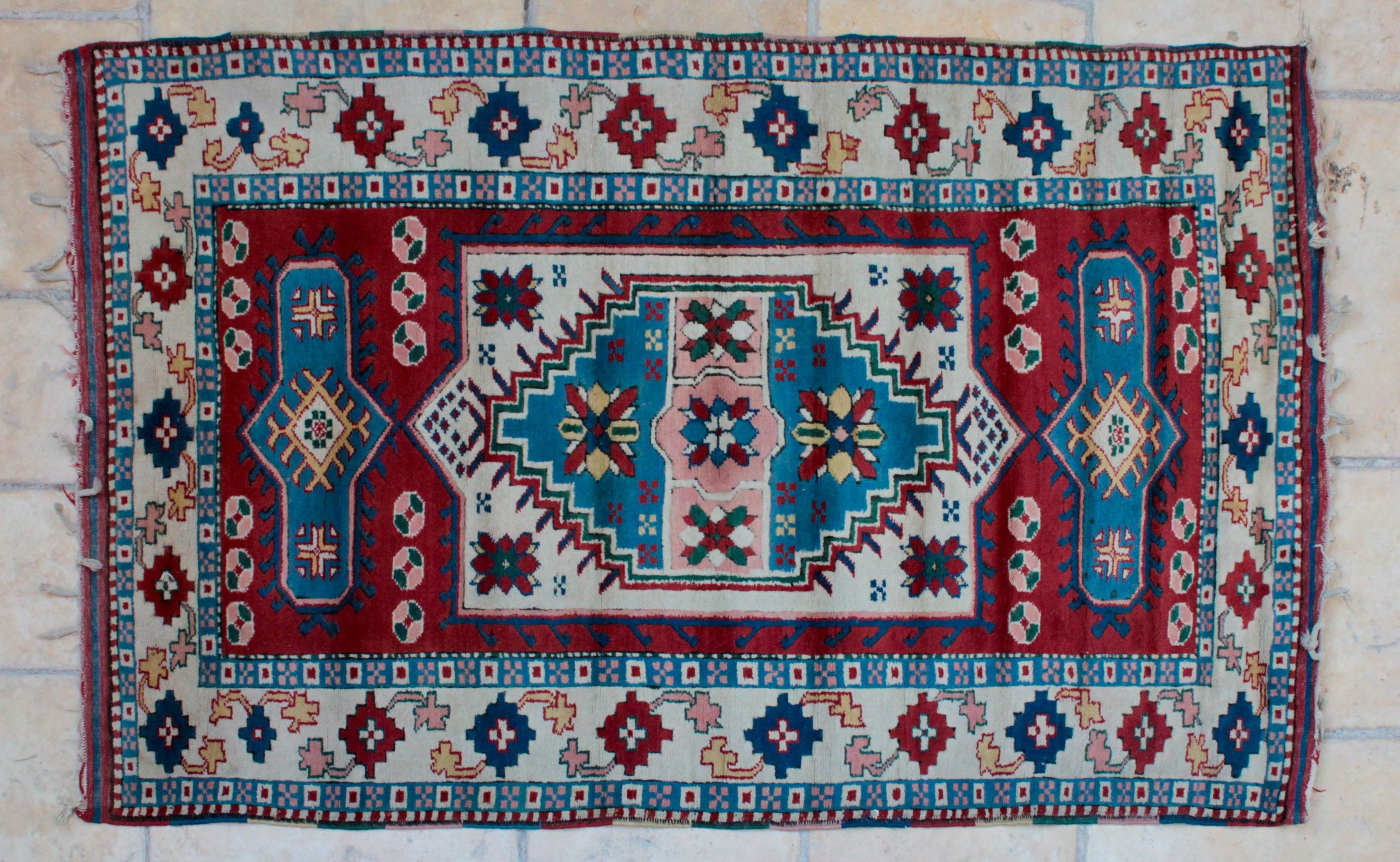 Objets d'art & Curiosités