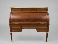Bureau à cylindre en acajou et placage d'acajou, le plateau …