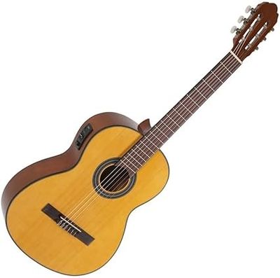 une guitare acoustique sur fond blanc