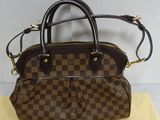 louis vuitton damier bag with gold hardware and strap