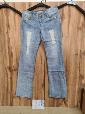 Ensemble de 51 jeans pour femme en denim bleu clair, modèle …