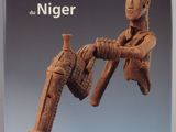 la couverture du livre *Vallées du Niger*, sur laquelle figure une femme assise sur une chaise