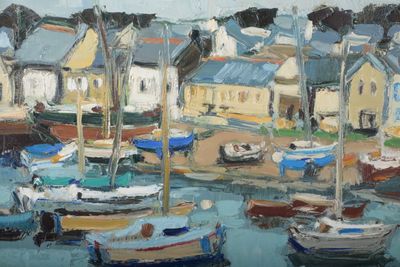 peinture de bateaux dans un port avec des maisons en arrière-plan