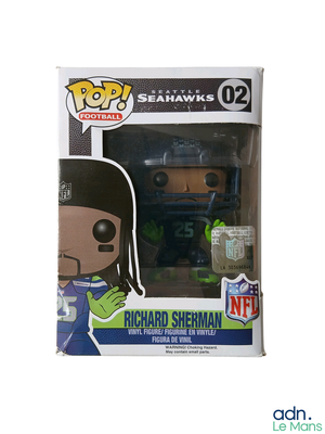 Figurine Funko Pop en vinyle représentant un joueur de football, dans sa boîte