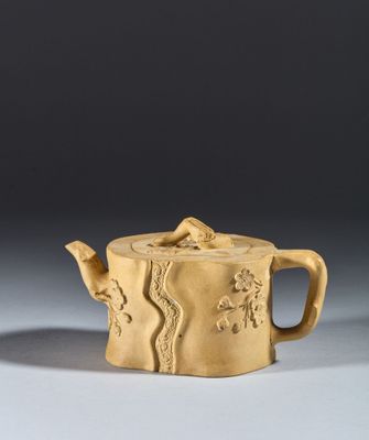 CHINE - Théière en grès Yixing