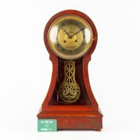 Horloge de table ou pendule laquée rouge, décor japoniste, F… (photo 2)