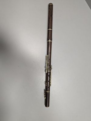 Flûte conique de HALARY et SUDRE, en grenadille, cinq clefs … - Photo 1