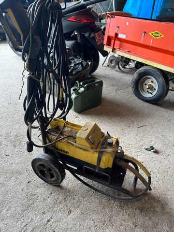 Nettoyeur haute pression Karcher 595