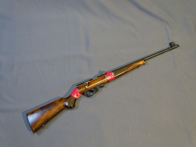 Cat C : 1003285 - N°36- Carabine 22 LR  TOZ - Modèle 18.  Chargeu...