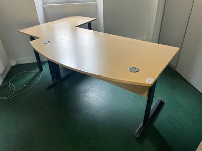 Bureau, table et caisson