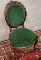 Ensemble de mobilier de salon en bois naturel teinté, moulur… (photo 5)