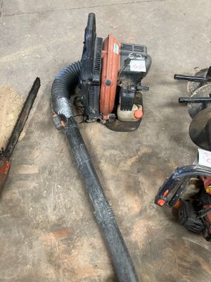 a lot of tools that are laying out on the floor