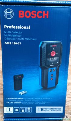 a box of bosch professional multi - detector with the box open