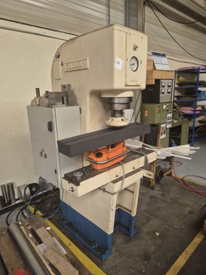 Presse Cesare Galdalini 28904 type RPRS16, ancien modèle