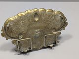 a metal object that is sitting on a table