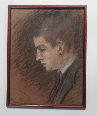Ecole française du Xxe siècle Profil de jeune garçon