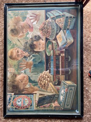 a picture of a picture of a group of people in a room