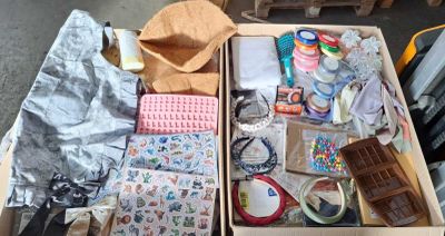 119 / 1 palette de 233 kg de mix (moules silicones, st… - Photo 1