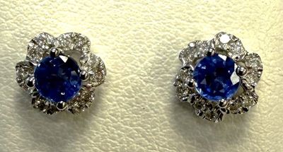 TRÈS Belle Paire DE Boutons D'Oreilles EN OR Blanc, Saphirs …
