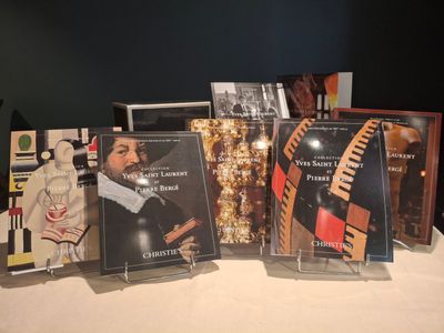 " Collection Yves Saint Laurent et Pierre Bergé "