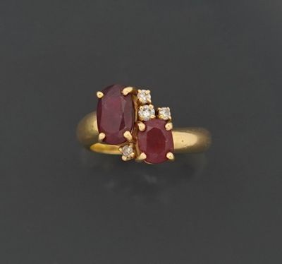 Bague Toi & Moi en or jaune 18k 750 millièmes ornée de deux …