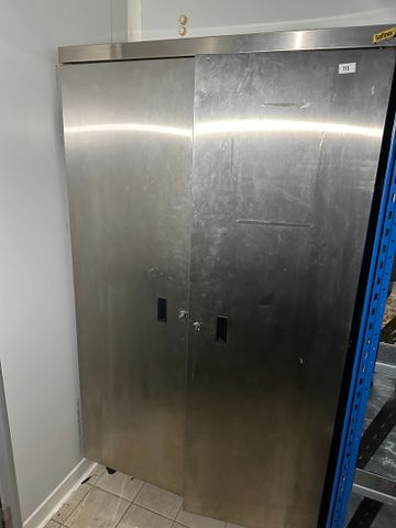 Placard neutre tout inox deux portes SOFINOR. L : 100