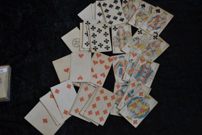 Deux jeux : un jeu de 52/52 cartes à deux têtes, 3ème versio…