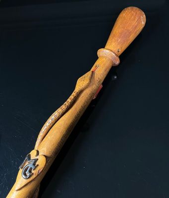 ART POPULAIRE - Canne de la confédération Helvétique, en boi…