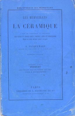 la couverture d'un livre bleu sur laquelle figurent des inscriptions noires