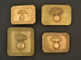 quatre plaques anciennes en laiton représentant des fruits et des légumes sur fond noir