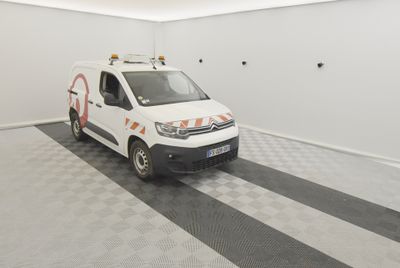 CITROEN BERLINGO M 1.5 HDI100 CLUB. Pour obtenir le contrôle…