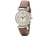 gros plan d'une montre sur fond blanc avec un bracelet marron