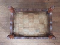 TABOURET DE PIED rectangulaire en bois naturel mouluré et sc… (photo 2)