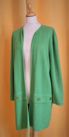 GIVENCHY Boutique Paris – Veste mi-longue en laine verte. Taille ...