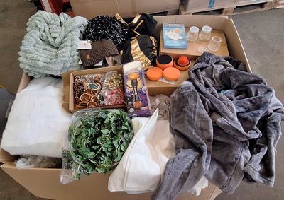 79 / 1 palette de 68 kg de mix (laines à feutrer, plai… - Photo 1