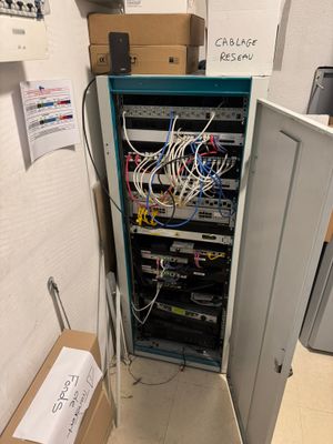 (Ref. 2 C) - 1 Serveur EATON MX5000 - Photo 1