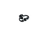 une image représentant une paire de boucles d'oreilles noires sur fond blanc