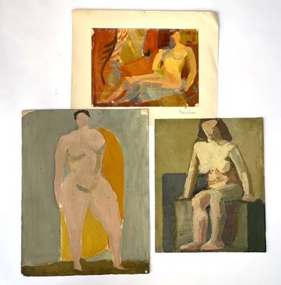 trois tableaux représentant une femme assise sur une chaise et un homme assis sur une chaise