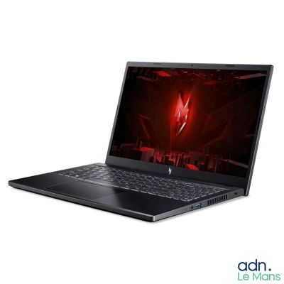 ordinateur portable HP Omen 15 i7-7500U / 8 Go / 1 To / Windows 10