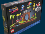 a box with a lego sonic the hedgehog set in it