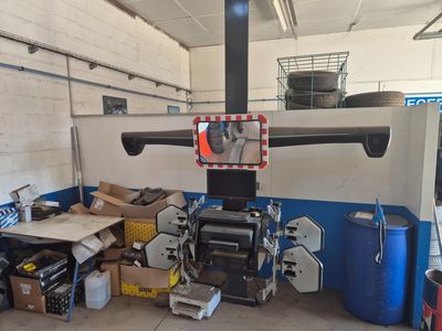 a machine that is sitting inside of a garage