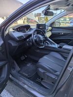 Véhicule Particulier PEUGEOT type 3008 (photo 2)