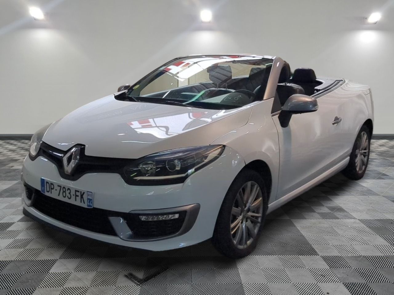 RENAULT - MÉGANE III CC DCI 130 ENERGY GT LINE - GO - Mise en service: 23/02/2015 - euro 5