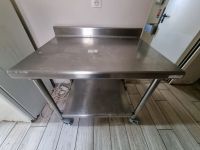 1 servante à roulettes inox adossée et tablette entretoise (… (photo 2)